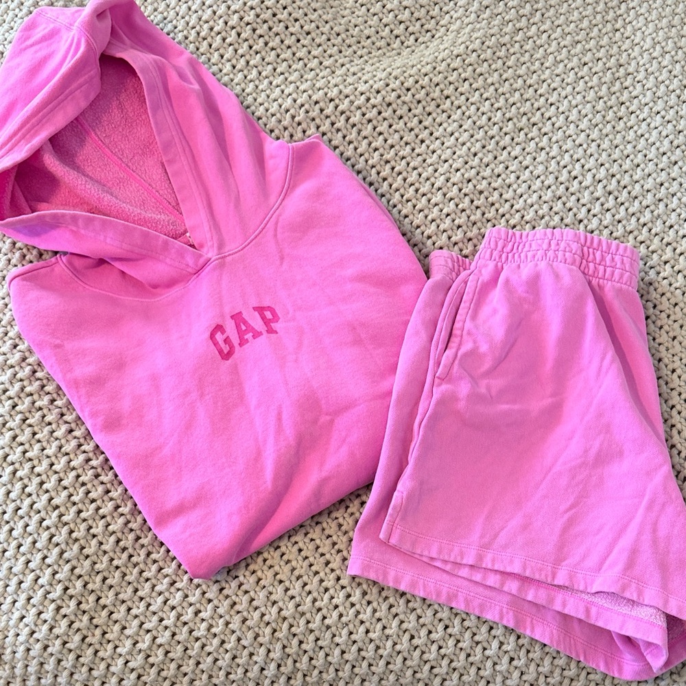 GAP Vibrant Pink Lounge Set